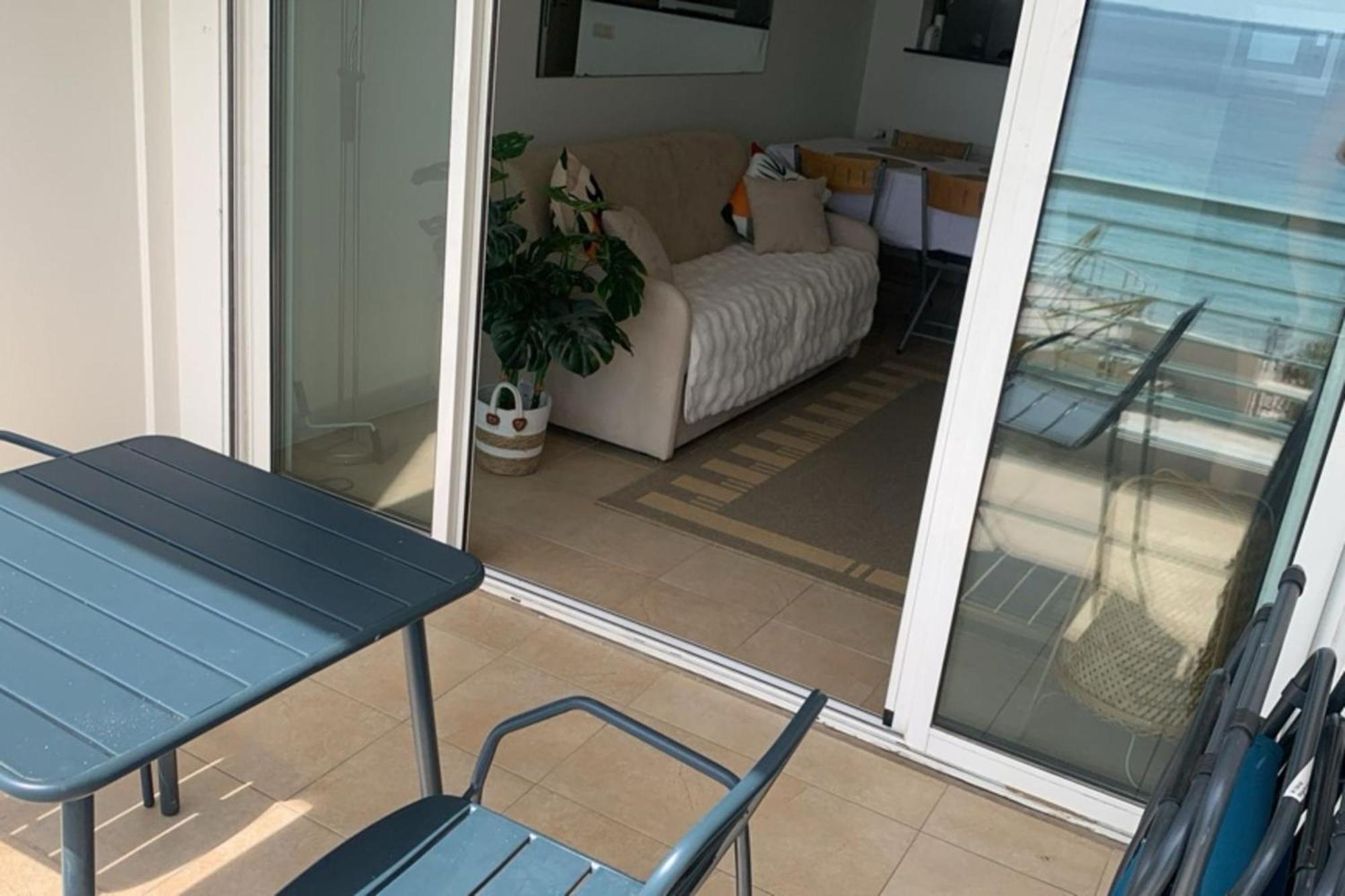 Appartement Comfortable With Sea View Antibes